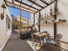 Hof CHARMANTES RAUMWUNDER - GEM�TLICHES EINFAMILIENHAUS MIT HOFIDYLLE IN GONSENHEIM