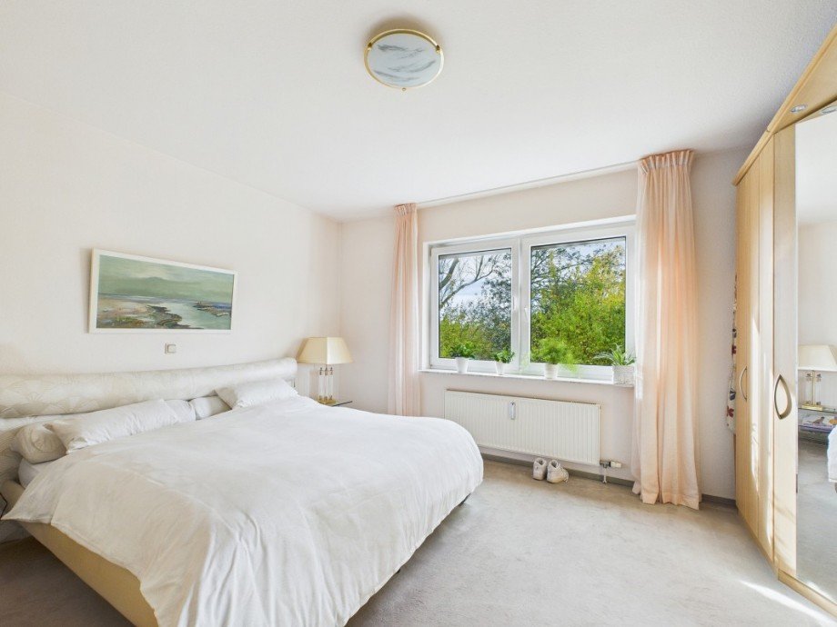 Schlafzimmer Maisonettewohnung Wiesbaden