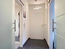 Flur TOP MODERNISIERTE WOHNUNG MIT EINBAUK�CHE UND BALKON - PERFEKT F�R EIGENNUTZER & KAPITALANLEGER