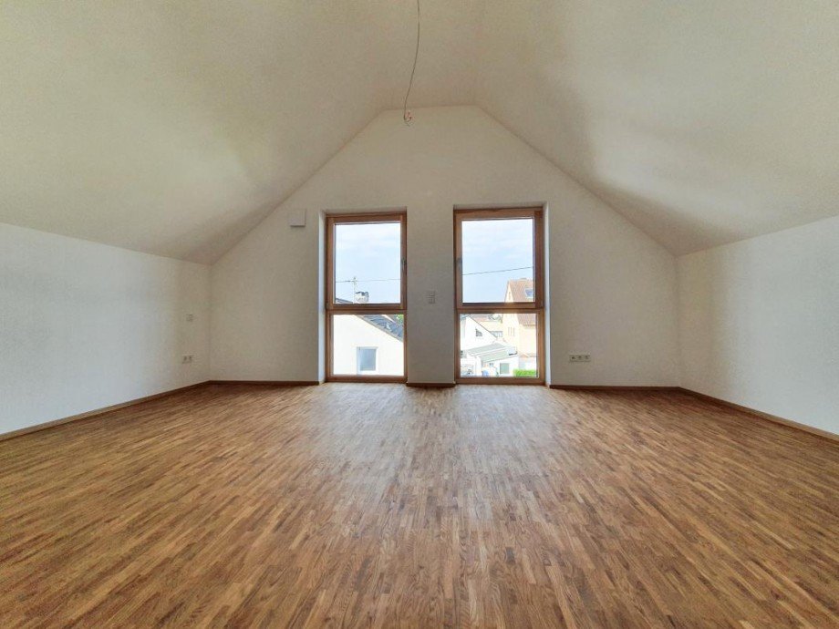 Schlafzimmer Doppelhaush�lfte Frankfurt (Zeilsheim)