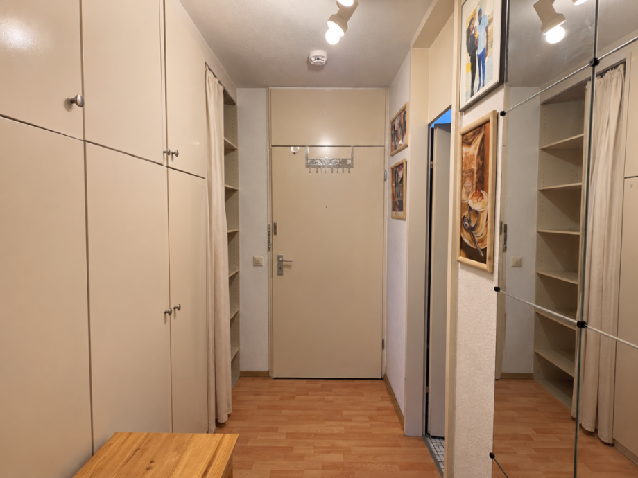 Flur Etagenwohnung Wiesbaden