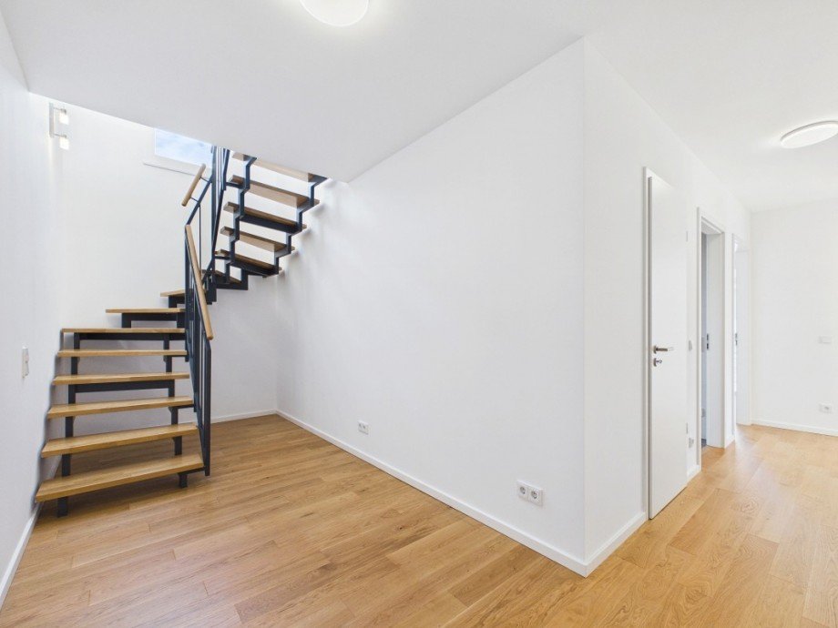 Flur (2) Maisonettewohnung Oberursel