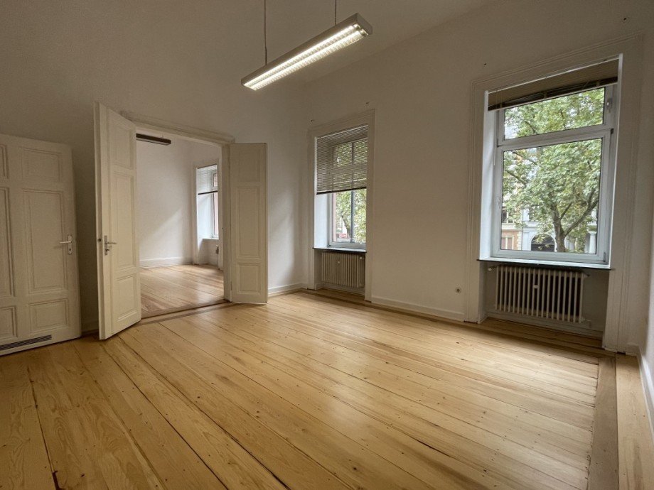 Ansicht 4 B�ro / Praxis Wiesbaden