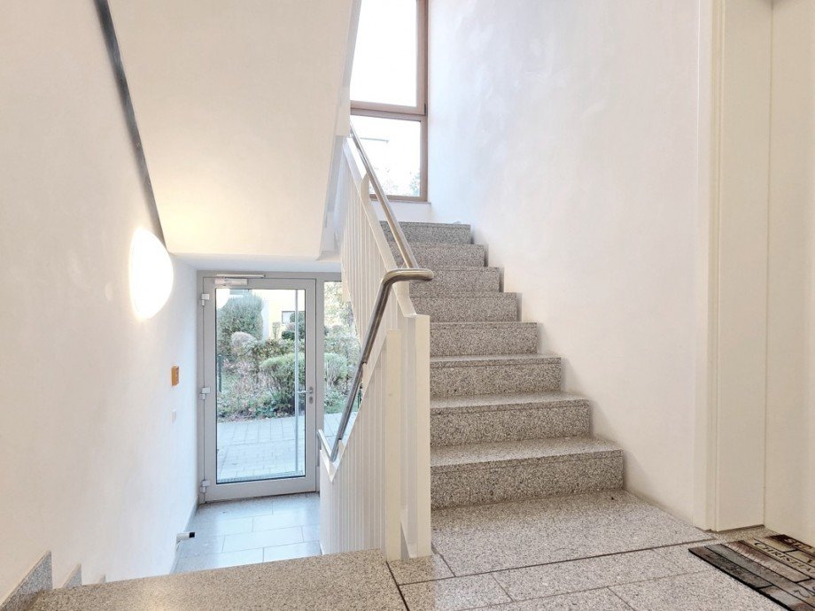 Hauseingang Terrassenwohnung Wiesbaden